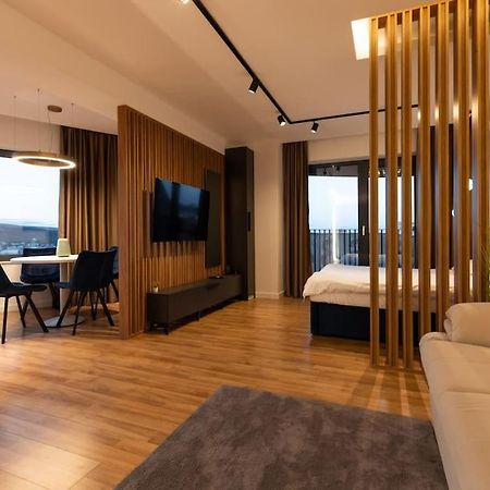 Nest Inn Azure Apartment Cluj Napoca Bagian luar foto